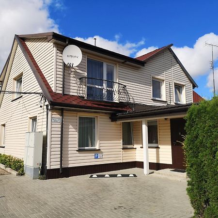 Plunges Gatves 18 Apartamentai Telšiai Kültér fotó